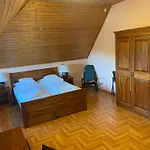 Juhász Bed and breakfast 3*