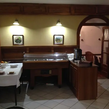 住宿加早餐酒店 Juhasz Fogado Fonyód