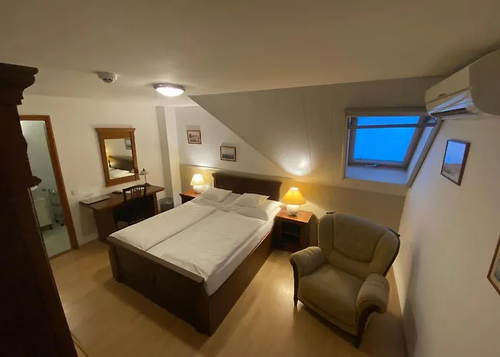 Juhász Alojamento de Acomodação e Pequeno-almoço Fonyód